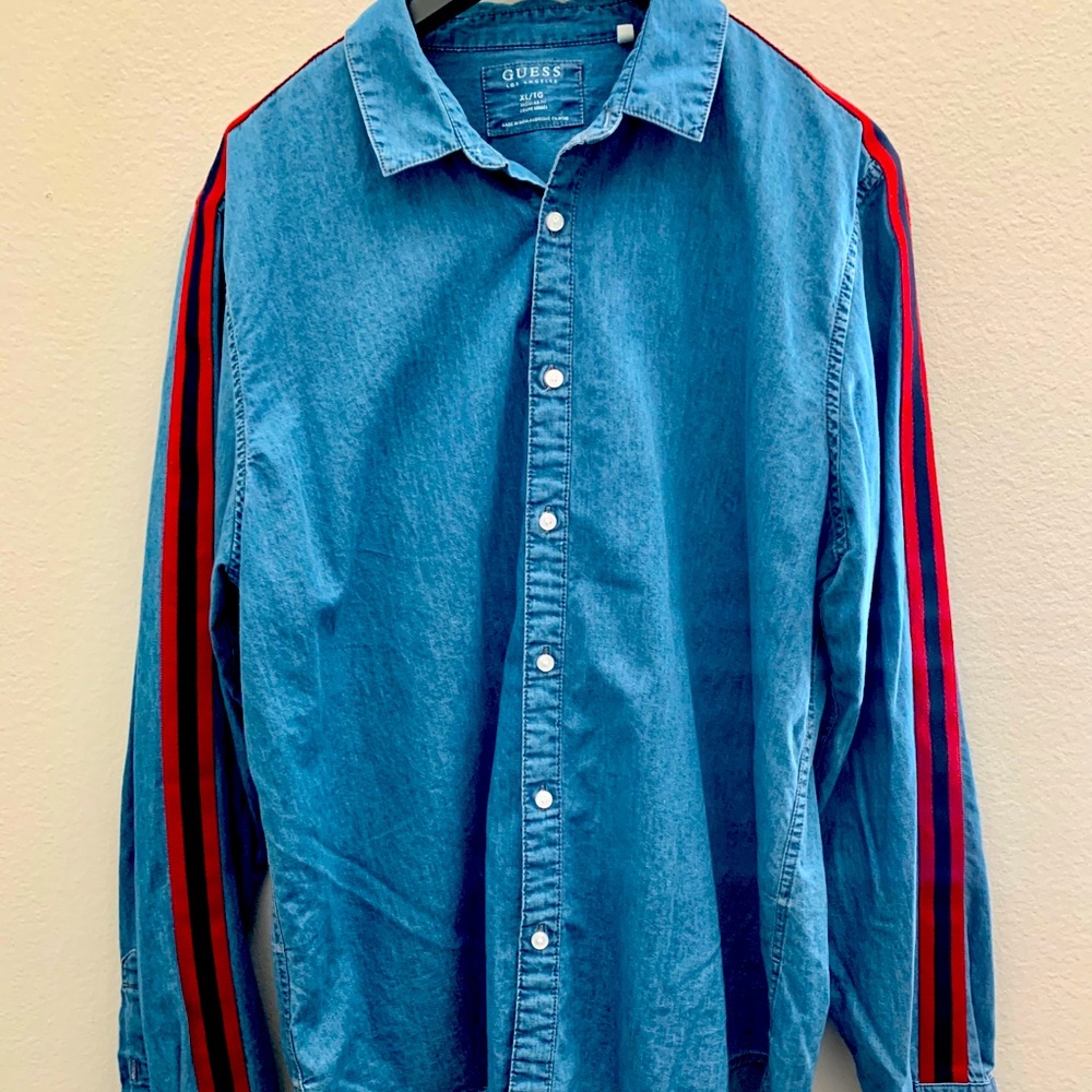 Guess Men’s Long Sleeve Button Down XL